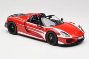 Porsche 918 Spyder Weissach Package レッド & ホワイト ストライプ Minichamps 1:18 110062442 メタル - 画像 7/9