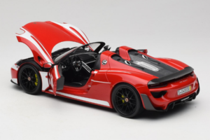 Porsche 918 Spyder Weissach Package レッド ホワイト ストライプ Minichamps 1:18 110062442-O1 メタル - 画像 5/8
