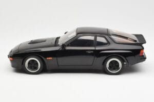 Porsche 924 Carrera GT ブラック AUTOart 1:18 78001 メタル - 画像 4/8
