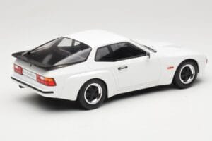 Porsche 924 Carrera GT ホワイト MCG 1:18 MCG18197 メタル - 画像 2/6