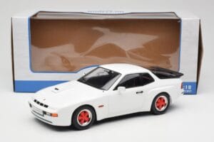 Porsche 924 Carrera GT ホワイト & レッドホイール MCG 1:18 MCG18303 メタル - 画像 6/6