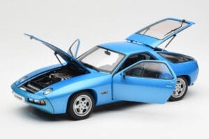 Porsche 928 ブルー AUTOart 1:18 77901 メタル - 画像 2/8