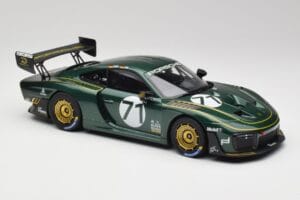 Porsche 935/19 #71 Tenner Racing 2019 Minichamps 1:18 155067571 メタル - 画像 4/6