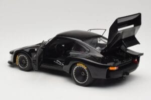 Porsche 935 Turbo Group 5 1976 Exoto 1:18 18101 メタル - 画像 5/8