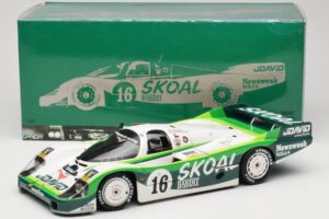 Porsche 956L #16 Skoal Bandit G. Edwards / D. Sears / M. Bleekemolen 24 Hours of Le Mans 1983 Minichamps 1:18 183836916 メタル - 画像 8/8