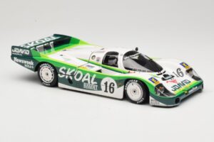 Porsche 956L #16 Skoal Bandit G. Edwards / D. Sears / M. Bleekemolen 24 Hours of Le Mans 1983 Minichamps 1:18 183836916 メタル - 画像 6/8