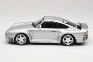 Porsche 959 シルバーメタリック Minichamps 1:18 155066201 メタル - 画像 3/6