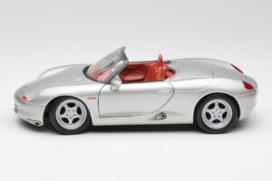 Porsche Boxster 986 シルバー Maisto 1:18 37800-M3 メタル - 画像 4/8