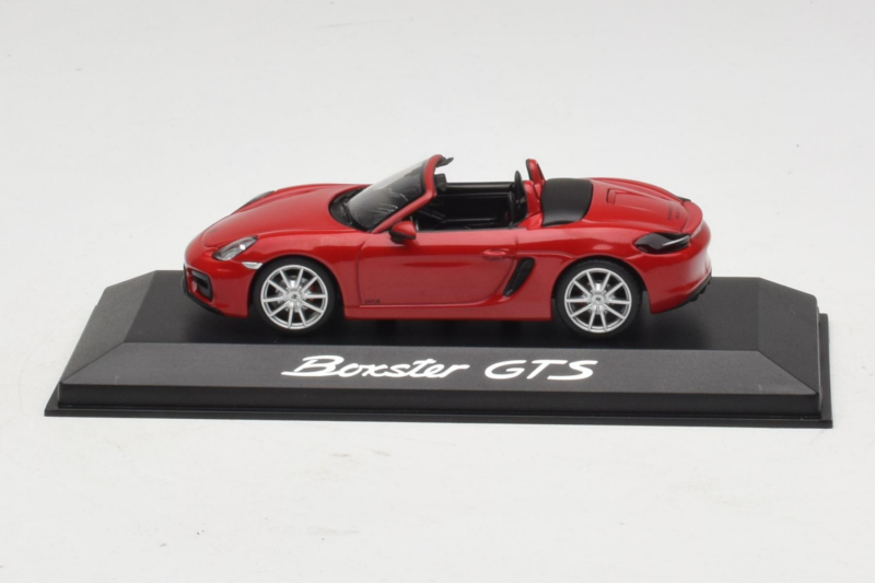 Porsche Boxster 981 GTS レッド Minichamps 1:43 WAP0200140E メタル