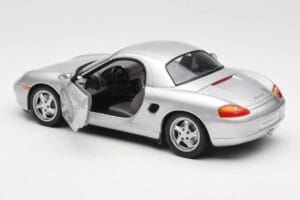 Porsche Boxster 986 Hard Top シルバー UT Models 1:18 27854 メタル - 画像 5/8