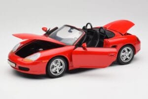 Porsche Boxster S 986 ガーズレッド UT Models 1:18 27861-M1 メタル - 画像 2/8