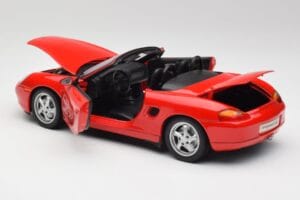 Porsche Boxster S 986 ガーズレッド UT Models 1:18 27861-M1 メタル - 画像 5/8