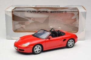 Porsche Boxster S 986 ガーズレッド UT Models 1:18 27861-M1 メタル - 画像 8/8