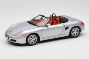 Porsche Boxster S 986 シルバー UT Models 1:18 WAP021007 メタル