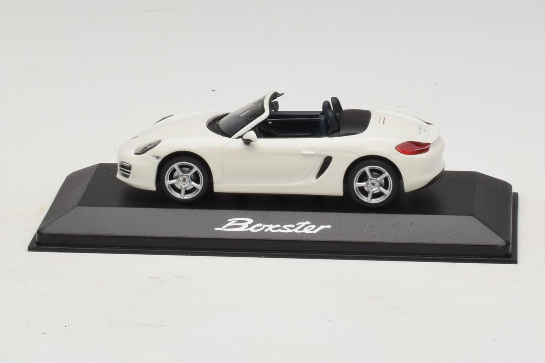 ポルシェ ボクスター981 ホワイト 1:43 Minichamps