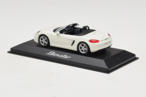 Porsche Boxster 981 ホワイト Minichamps 1:43 WAP0202000D-R1 メタル - 画像 3/4