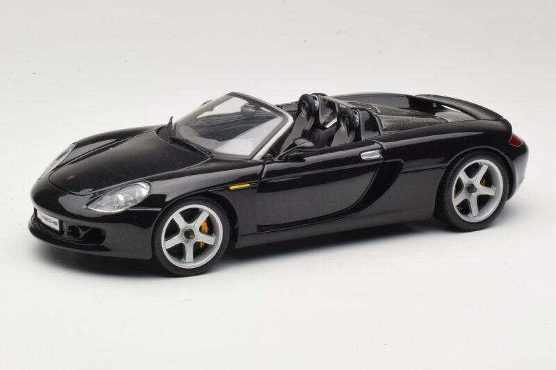 Porsche Carrera GT 980 ブラック Maisto 1:18 36622 メタル