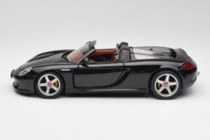 Porsche Carrera GT ブラック Maisto 1:18 36665 メタル - 画像 4/8