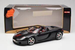 Porsche Carrera GT ブラック Maisto 1:18 36665 メタル - 画像 8/8