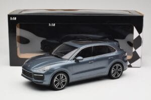 Porsche Cayenne 958 Turbo S Blue Metallic Minichamps 1:18 155066071 メタル - 画像 6/6