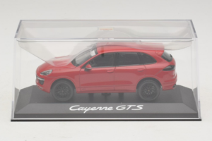 Porsche Cayenne 958 GTS レッド Minichamps 1:43 WAP0200070E メタル - 画像 4/5
