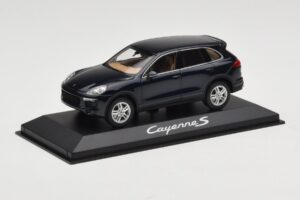 Porsche Cayenne 958 S Blue Metallic Minichamps 1:43 WAP0200060E メタル - 画像 2/4