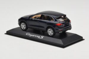 Porsche Cayenne 958 S Blue Metallic Minichamps 1:43 WAP0200060E メタル - 画像 3/4