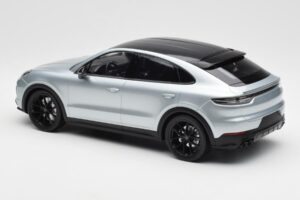 Porsche Cayenne E3 S Coupe ドロ シルバー Norev 1:18 WAP0213220K メタル - 画像 5/6