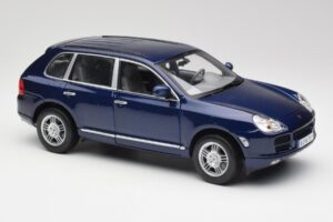 Porsche Cayenne S 9PA ダークシーブルーメタリック Maisto 1:18 31635 メタル - 画像 6/8