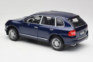 Porsche Cayenne S 9PA ダークシーブルーメタリック Maisto 1:18 31635 メタル - 画像 7/8