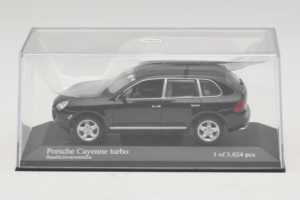 Porsche Cayenne 955 Turbo Black Metallic Minichamps 1:43 400061080 メタル - 画像 4/5