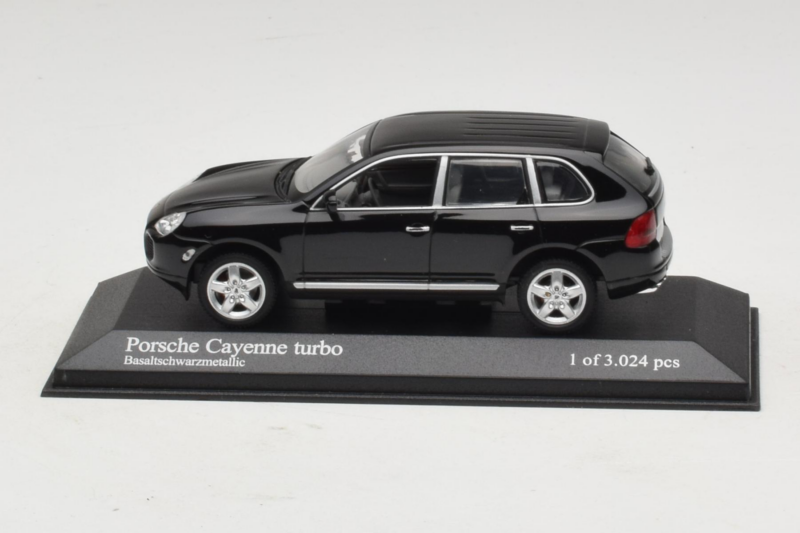 Porsche Cayenne 955 Turbo Black Metallic Minichamps 1:43 Porsche Cayenne 955 Turbo Black Metallic Minichamps 1:43 400061080 メタル