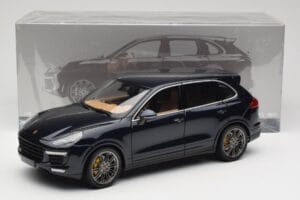 Porsche Cayenne Turbo S 958 Blue Metallic Minichamps 1:18 110064001 メタル - 画像 8/8