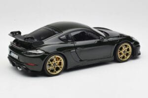 Porsche Cayman GT4 RS 982 Weissach Package Brewster Green Norev 1:18 187250 メタル - 画像 3/8