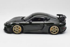 Porsche Cayman GT4 RS 982 Weissach Package Brewster Green Norev 1:18 187250 メタル - 画像 4/8