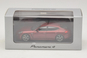 Porsche Panamera 970 4 Red Metallic Minichamps 1:43 WAP0201250E メタル - 画像 5/5