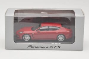 Porsche Panamera 970 GTS レッド Minichamps 1:43 WAP0200230C メタル - 画像 4/4