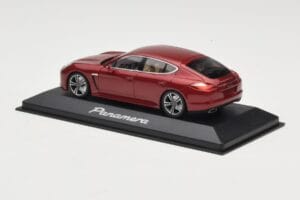Porsche Panamera 970 Red Metallic Minichamps 1:43 WAP0200119 メタル - 画像 3/4