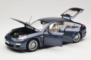 Porsche Panamera 970 S ブルー Minichamps 1:18 WAP02100119 メタル - 画像 2/8