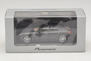 Porsche Panamera 970 Black Metallic Minichamps 1:43 WAP0203900E メタル - 画像 5/5