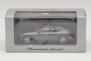 Porsche Panamera 970 Diesel Grey Metallic Minichamps 1:43 WAP0202300E メタル - 画像 4/4