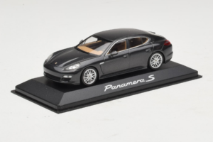 Porsche Panamera 970 S Grey Metallic Minichamps 1:43 WAP02000219 メタル - 画像 2/4