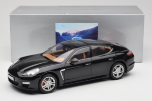 Porsche Panamera 970 Turbo Basalt Black Norev 1:18 WAP02100319 メタル - 画像 8/8