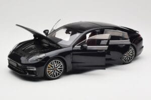 Porsche Panamera 971 Turbo S ブルー メタリック Minichamps 1:18 113061075 メタル - 画像 2/8