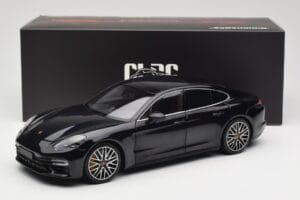 Porsche Panamera 971 Turbo S ブルー メタリック Minichamps 1:18 113061075 メタル - 画像 8/8