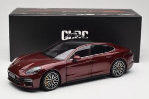 Porsche Panamera 971 Turbo S レッド メタリック Minichamps 1:18 113061077 メタル - 画像 8/8