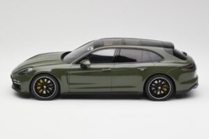 Porsche Panamera Turbo S 971 Sport Turismo グリーン GT Spirit 1:18 GT447 レジン - 画像 3/6