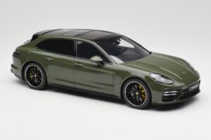Porsche Panamera Turbo S 971 Sport Turismo グリーン GT Spirit 1:18 GT447 レジン - 画像 4/6