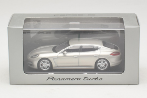 Porsche Panamera 970 Turbo シルバー Minichamps 1:43 WAP02000519 メタル - 画像 5/5