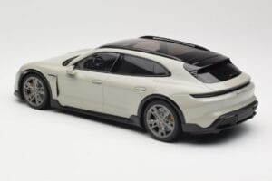 Porsche Taycan Cross Turismo Turbo S Chalk Grey Minichamps 1:18 155069302 メタル - 画像 5/6